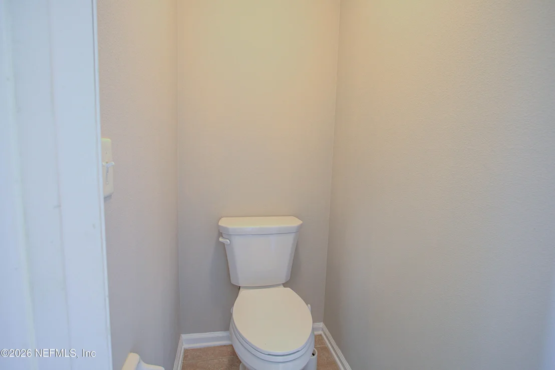 Photo of 40 HOWLAND Drive