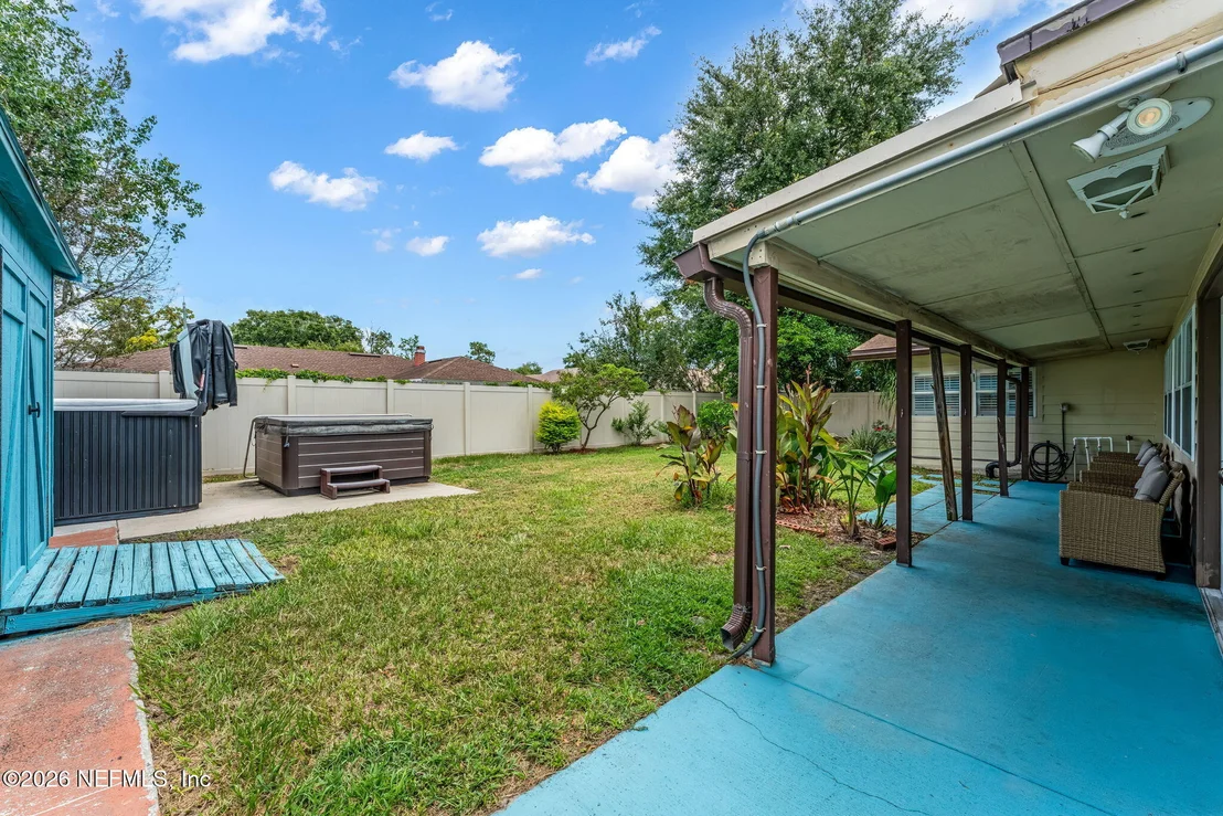 Photo of 7307 MAPLE TREE Drive