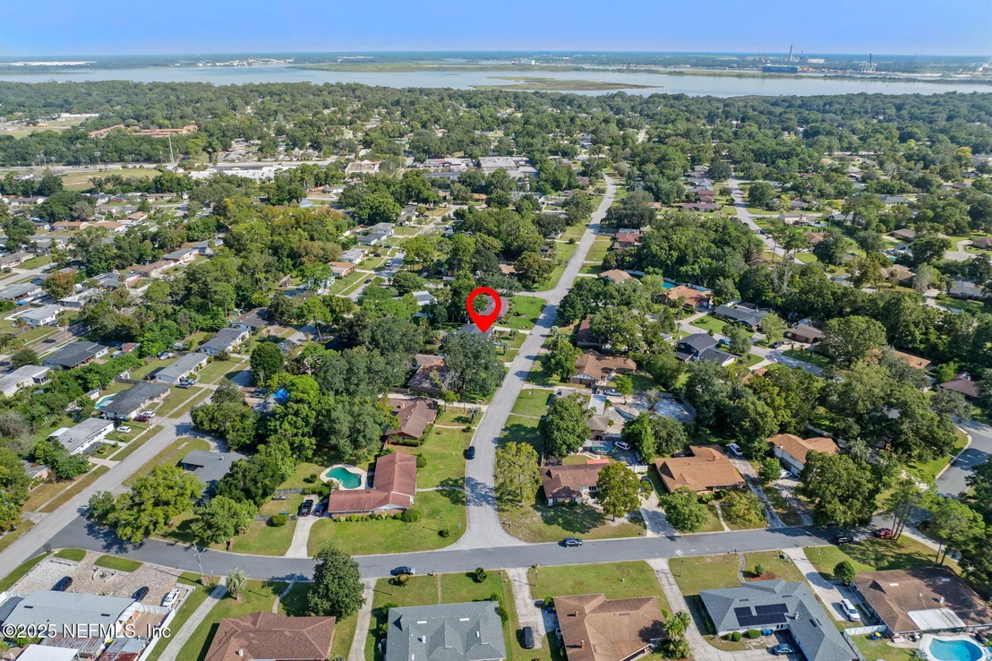 Photo of 3452 HOOVER Lane