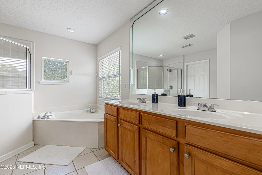 Photo of 1047 MOOSEHEAD Drive