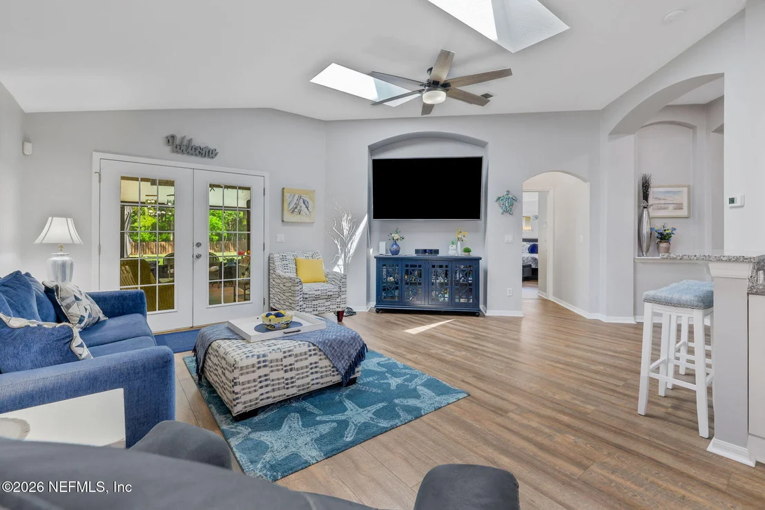 Photo of 1624 AUSTIN Lane