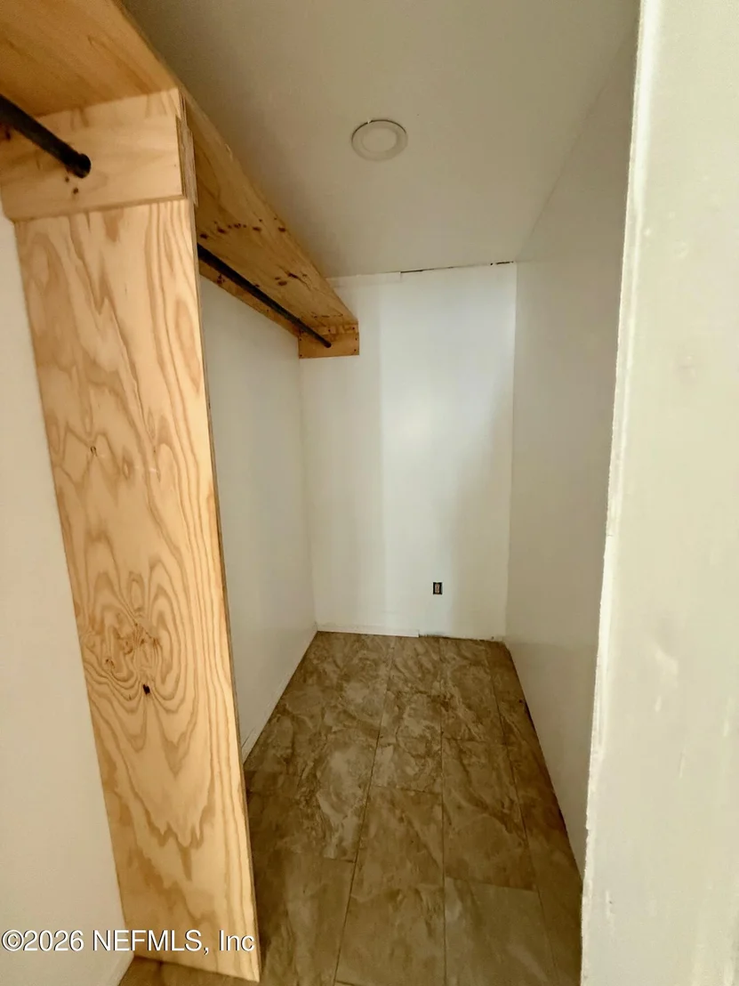 Photo of 109 MARTINDALE Avenue