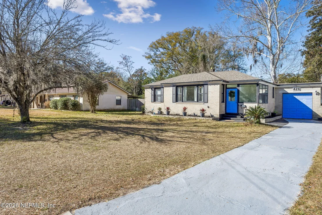 Photo of 426 AIKEN Road