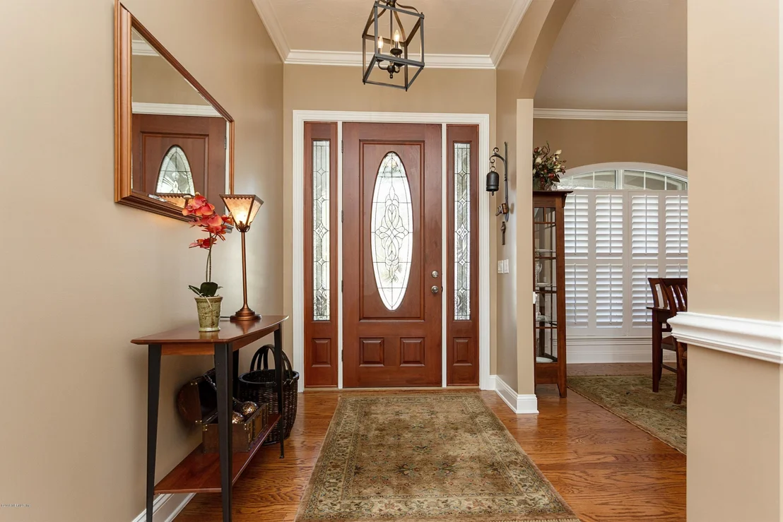 Photo of 465 SUMMERSET Drive