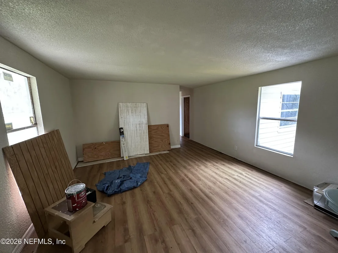 Photo of 724 RENFRO Road