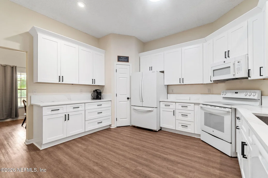 Photo of 10293 FORD Road