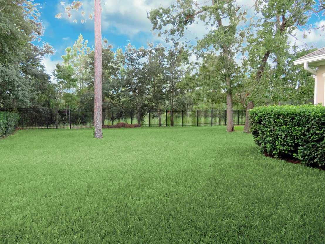 Photo of 8129 MOUNT RANIER Drive