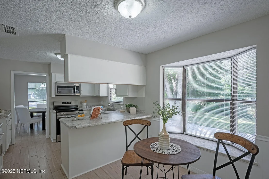 Photo of 2576 BOTTOMRIDGE Drive