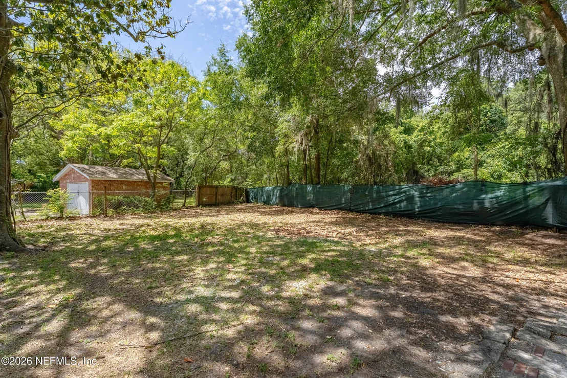 Photo of 6918 PARK Circle