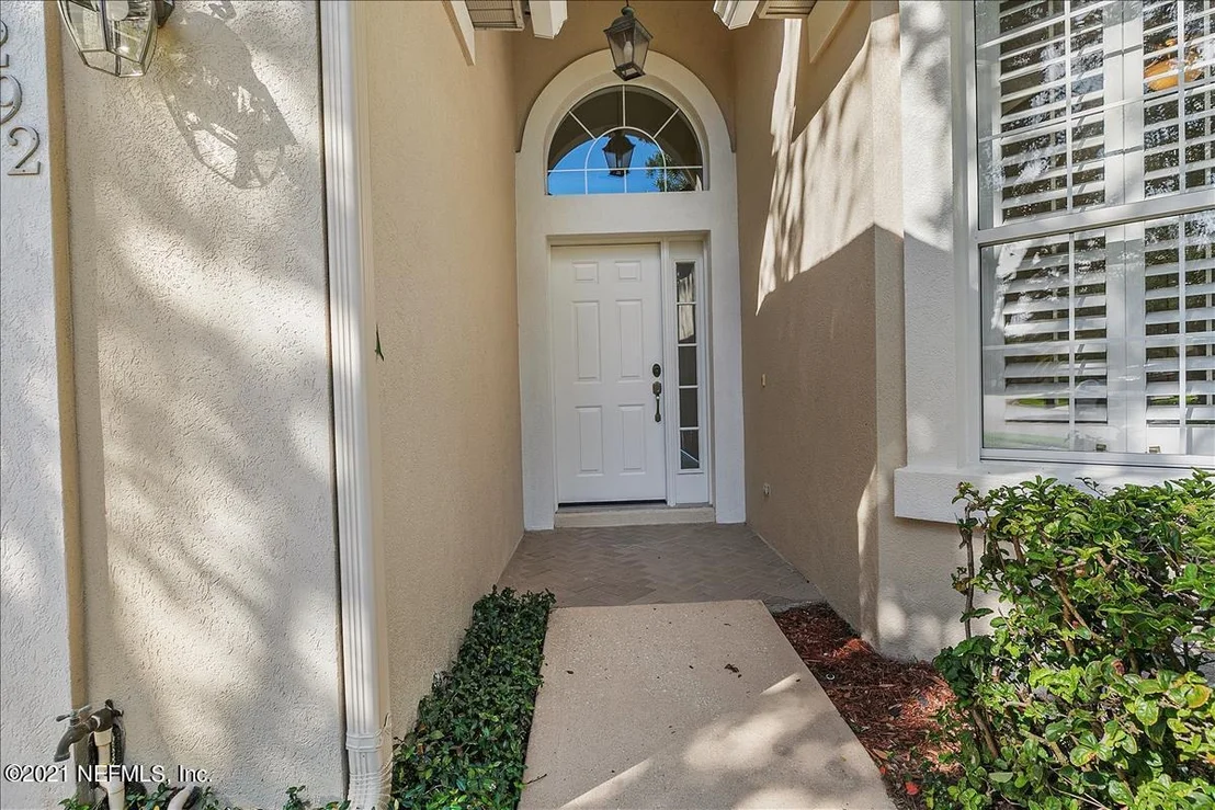 Photo of 292 Island Green Drive