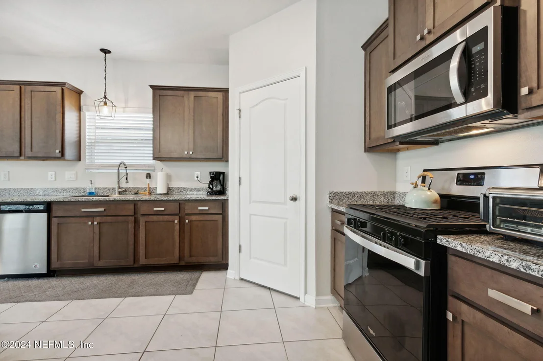 Photo of 86189 MAINLINE Road