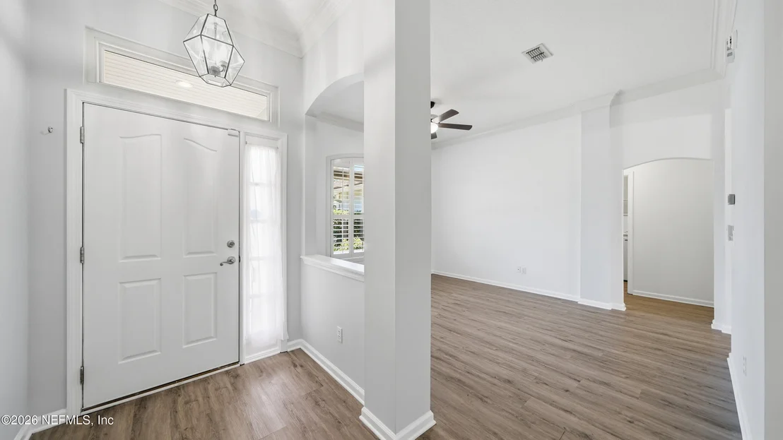Photo of 13105 HARBORTON Drive