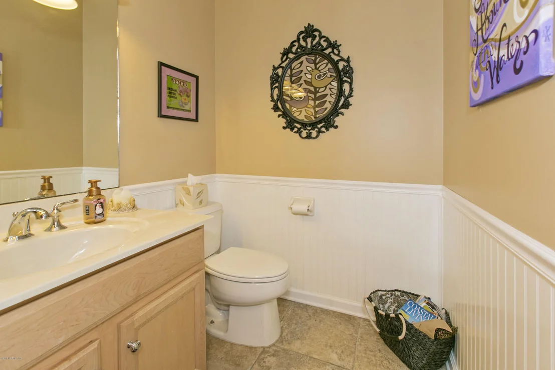 Photo of 941 Paradise Circle