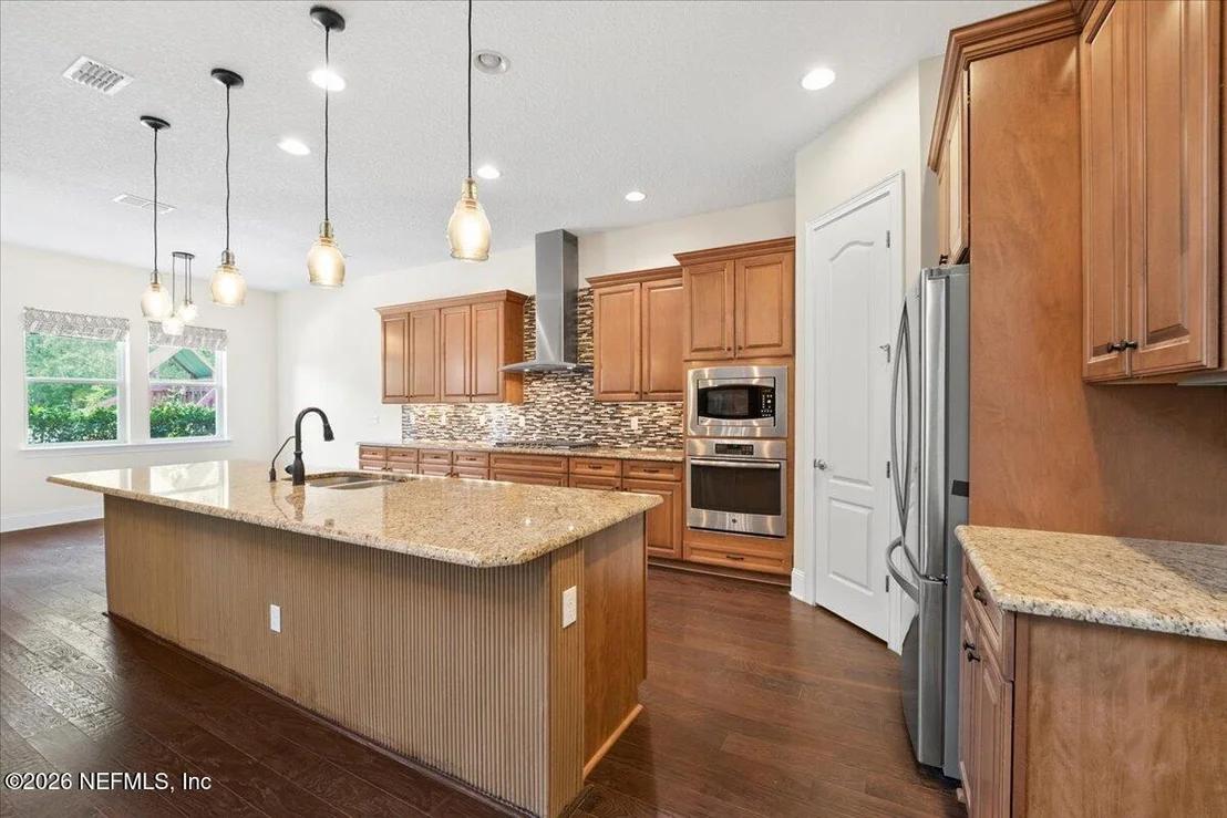Photo of 1216 LEITH HALL Drive