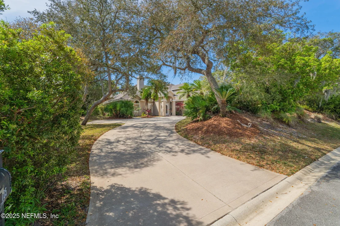 Photo of 105 SPANISH OAKS Lane