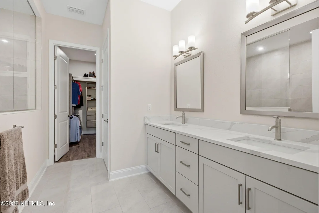 Photo of 361 PELTON Place