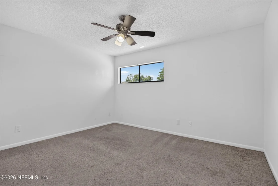 Photo of 7812 LINKSIDE Drive