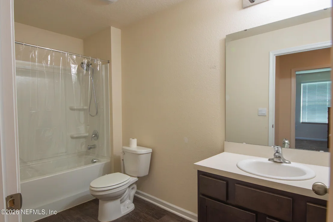 Photo of 65378 RIVER GLEN Parkway
