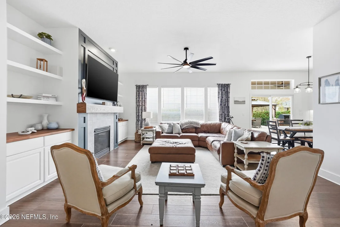 Photo of 1155 EAGLE POINT Drive