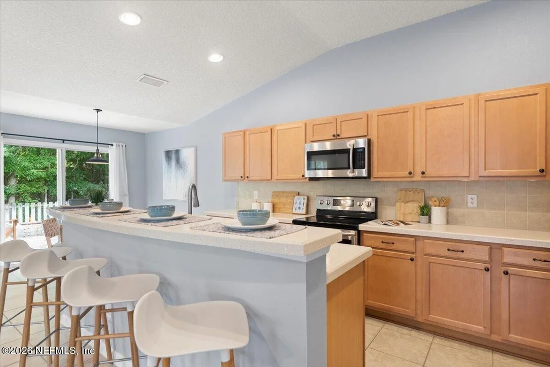 Photo of 1160 NOCHAWAY Drive