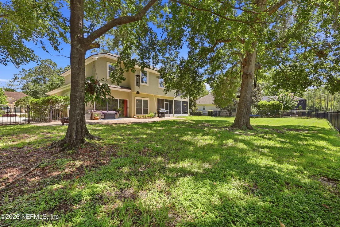 Photo of 1843 COMMODORE POINT Drive