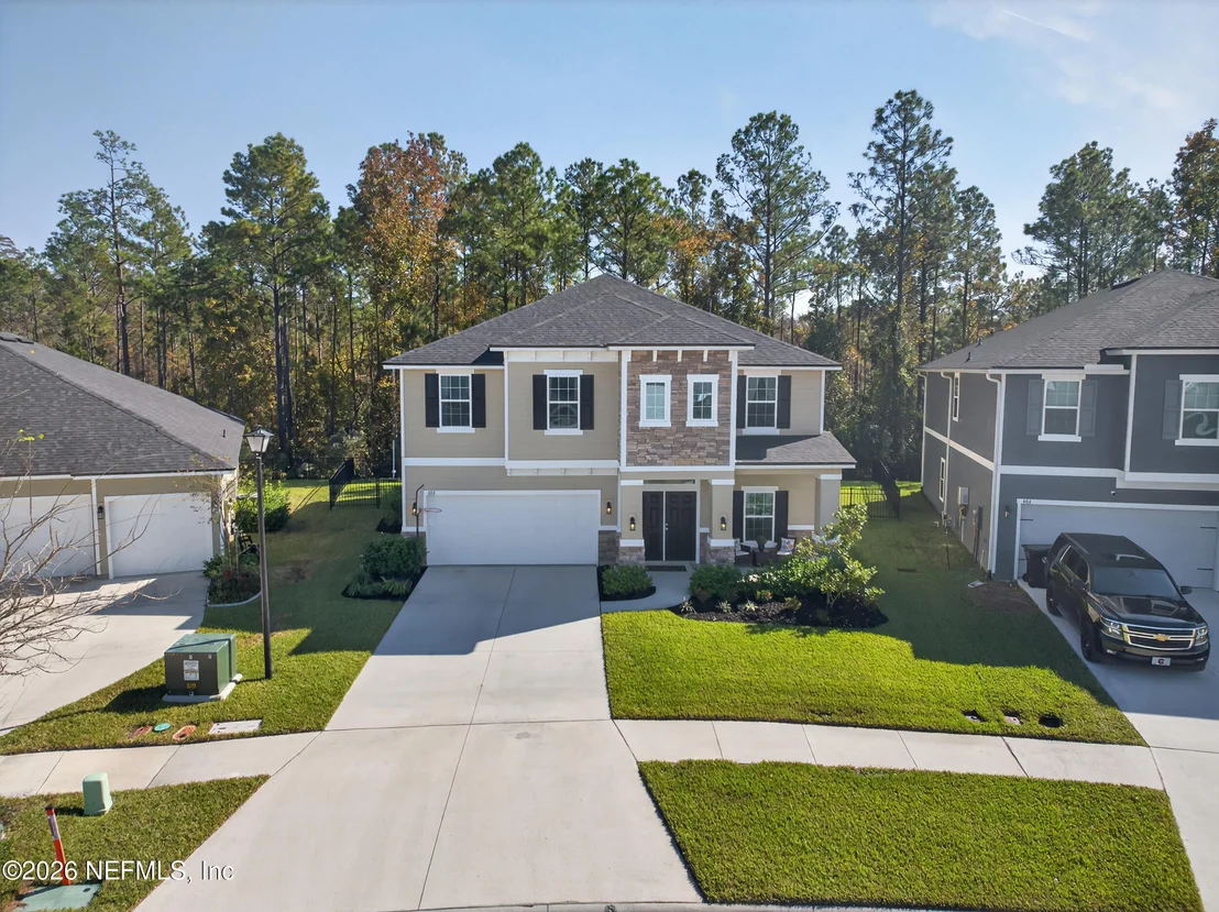 Photo of 688 SYCAMORE Way
