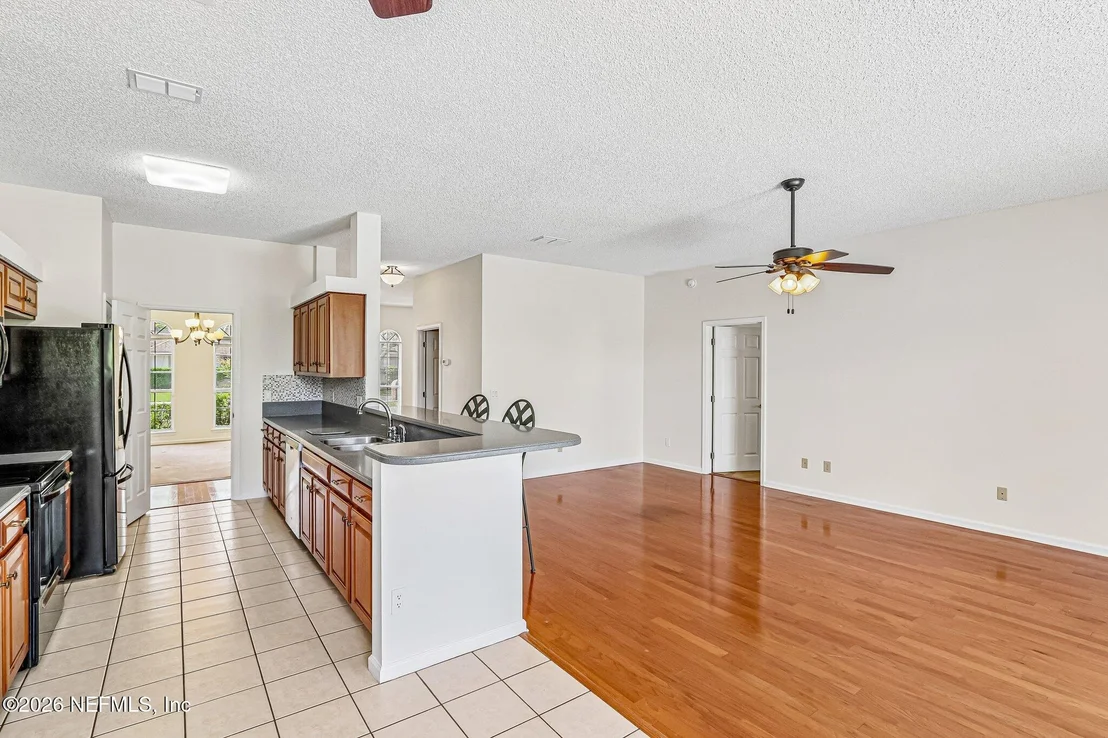 Photo of 3291 CHIMNEY Drive