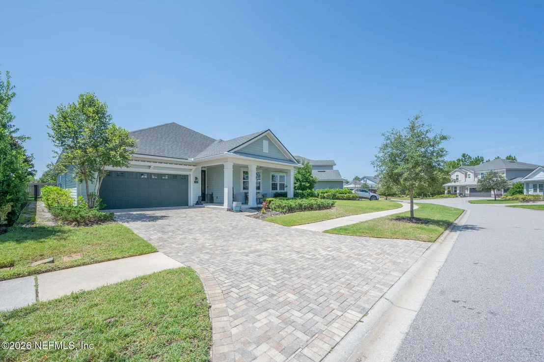 Photo of 132 PALISADE Drive