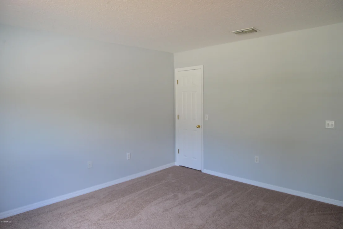 Photo of 141 KING ARTHUR Court