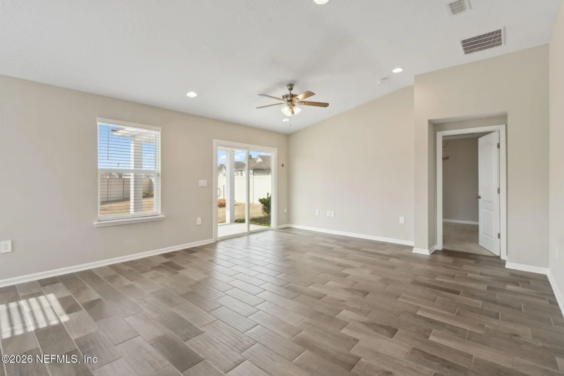 Photo of 65860 EDGEWATER Drive