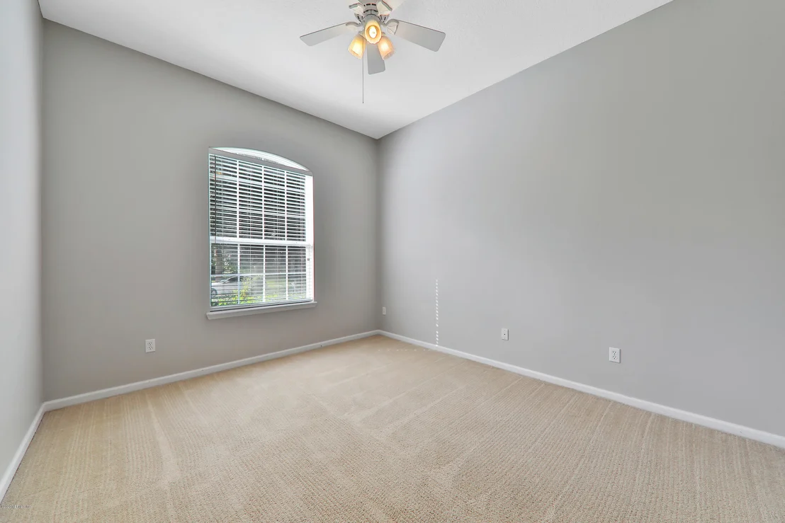 Photo of 804 RILEY Lane