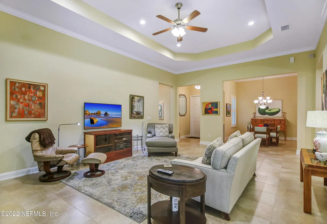 Photo of 1616 SUGAR LOAF Lane