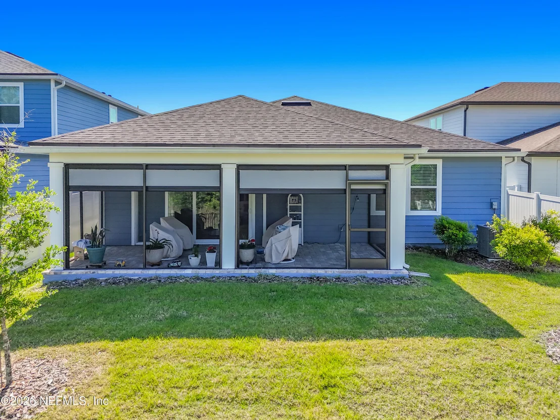 Photo of 426 HAWTHORN PARK Circle