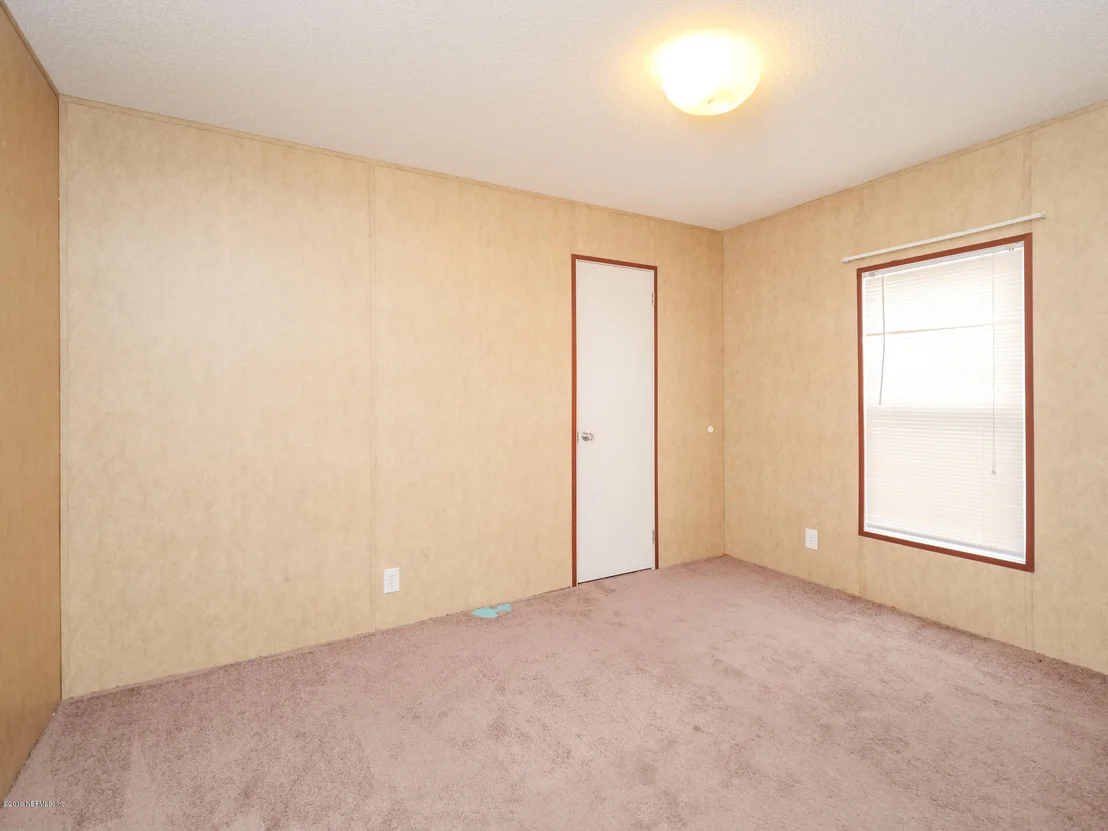 Photo of 1410 STARRATT Road