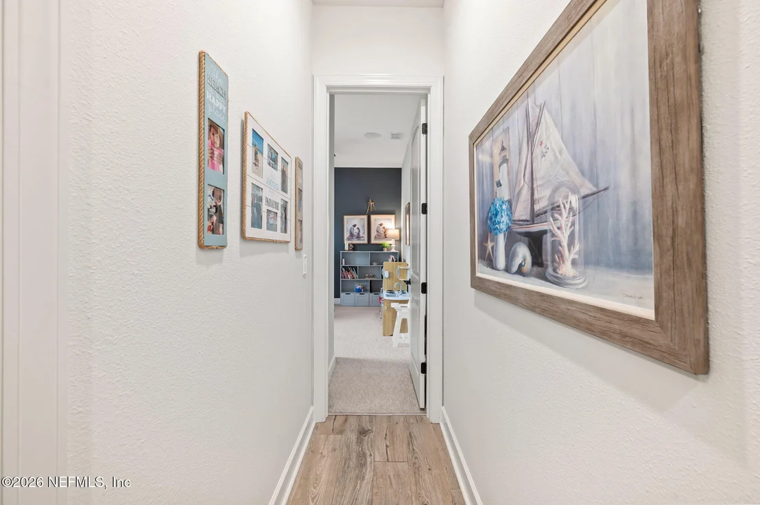 Photo of 681 GLENNEYRE Circle