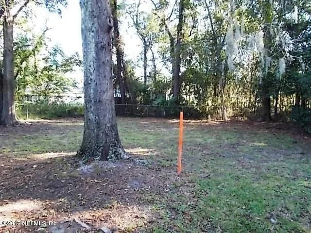 Photo of 8897 BRONSON Lane