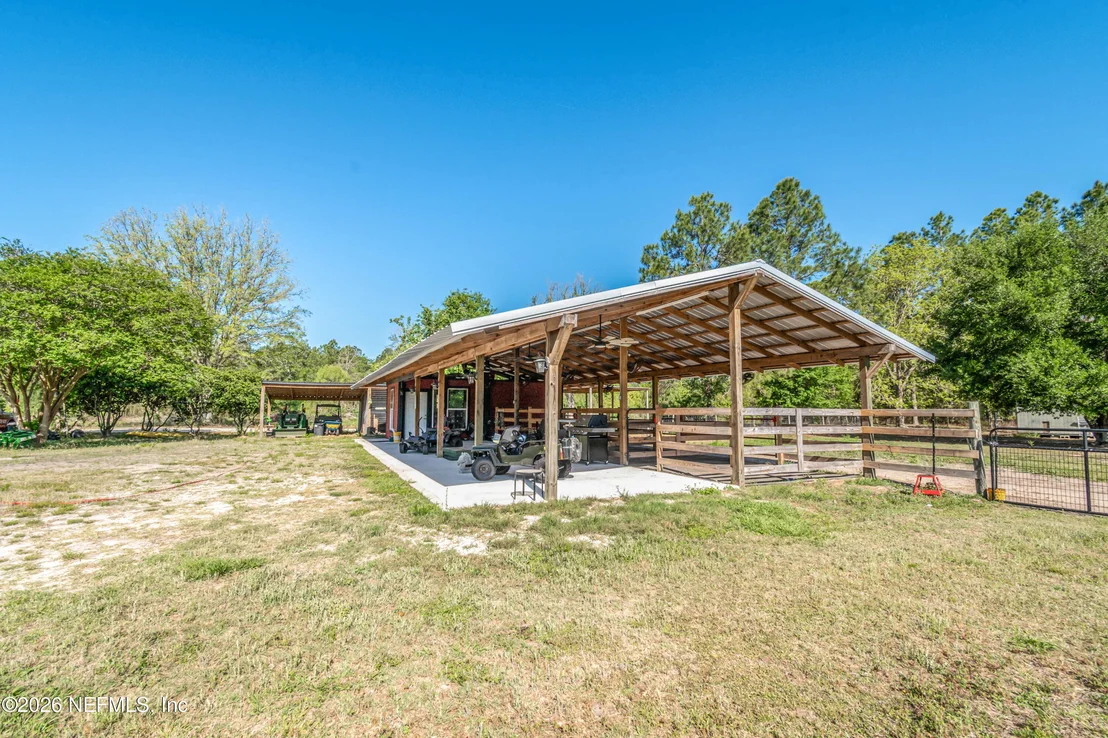 Photo of 8219 MUD LAKE Road