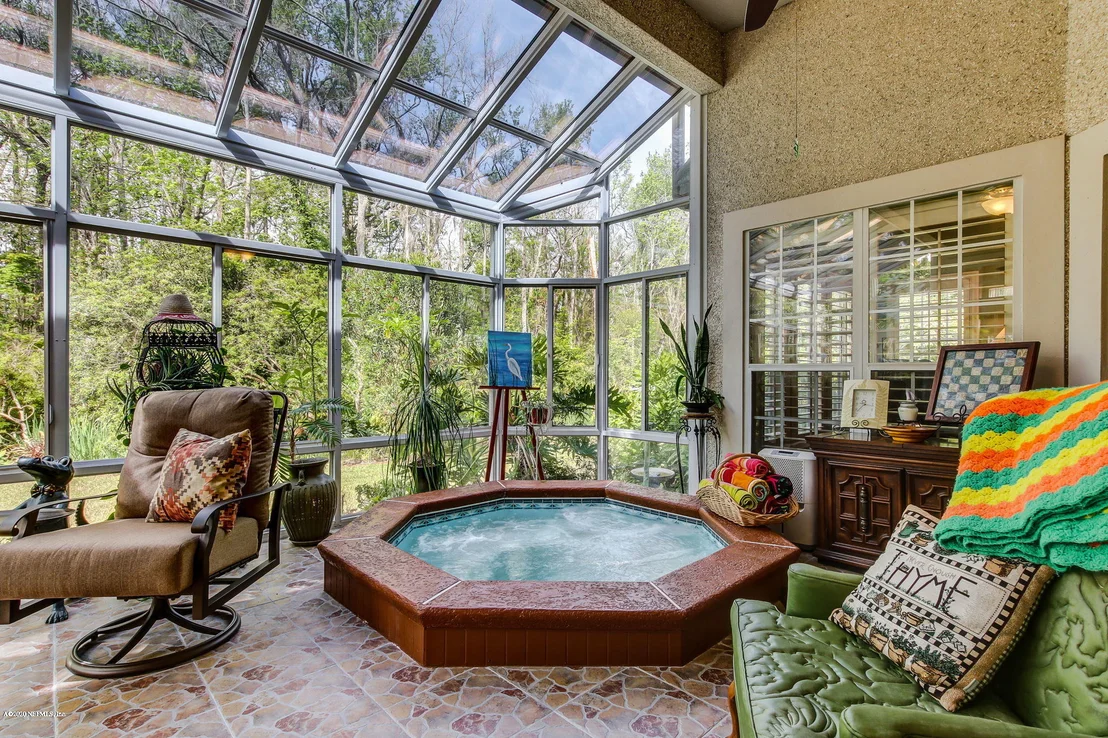 Photo of 8128 SUFFIELD Court