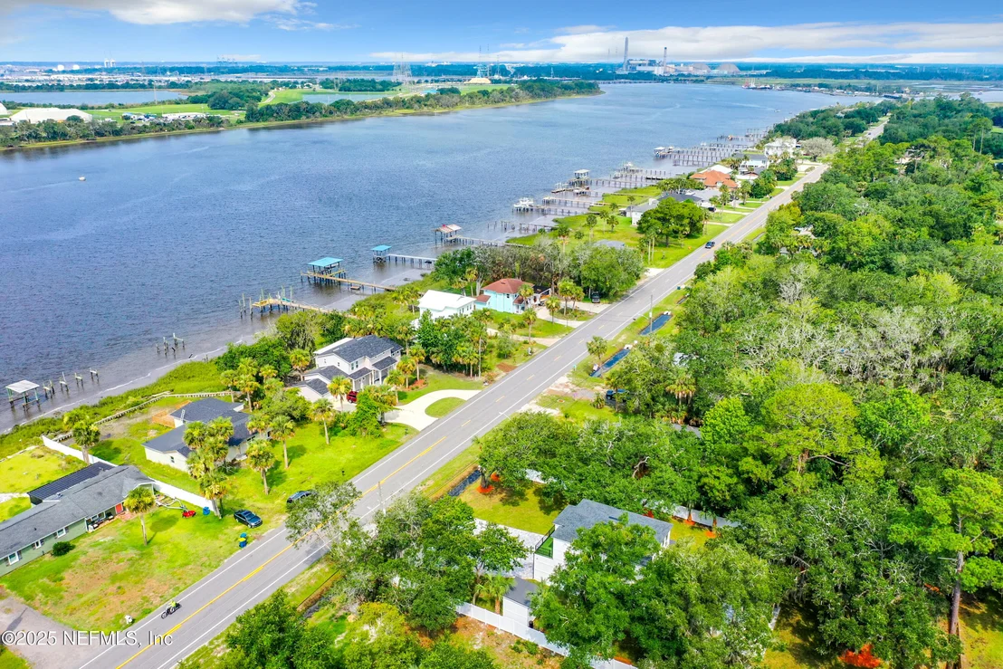 Photo of 5765 HECKSCHER Drive