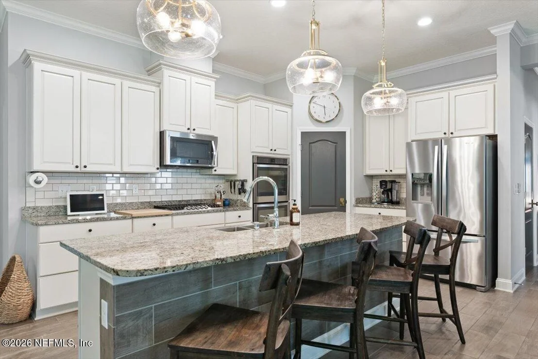 Photo of 255 SPLIT OAK Road
