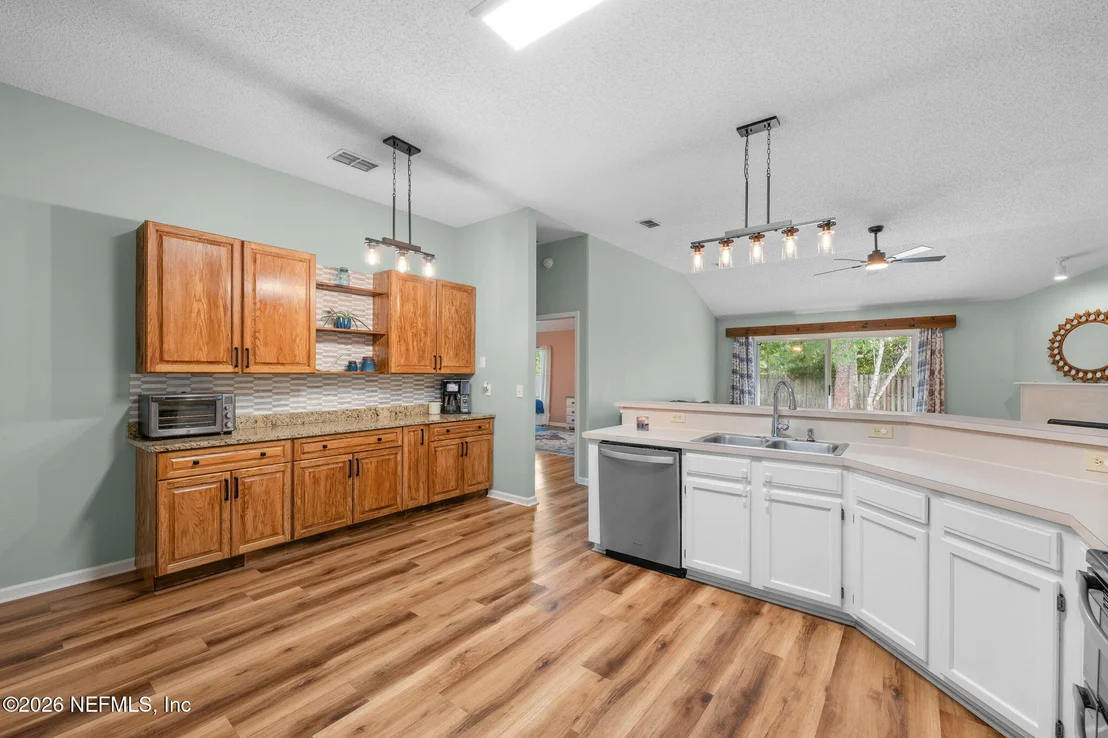 Photo of 741 AUSTIN Place