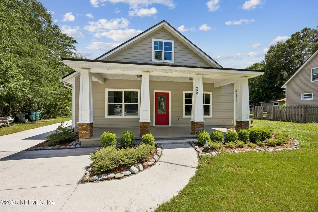 Photo of 9922 BRADLEY Road
