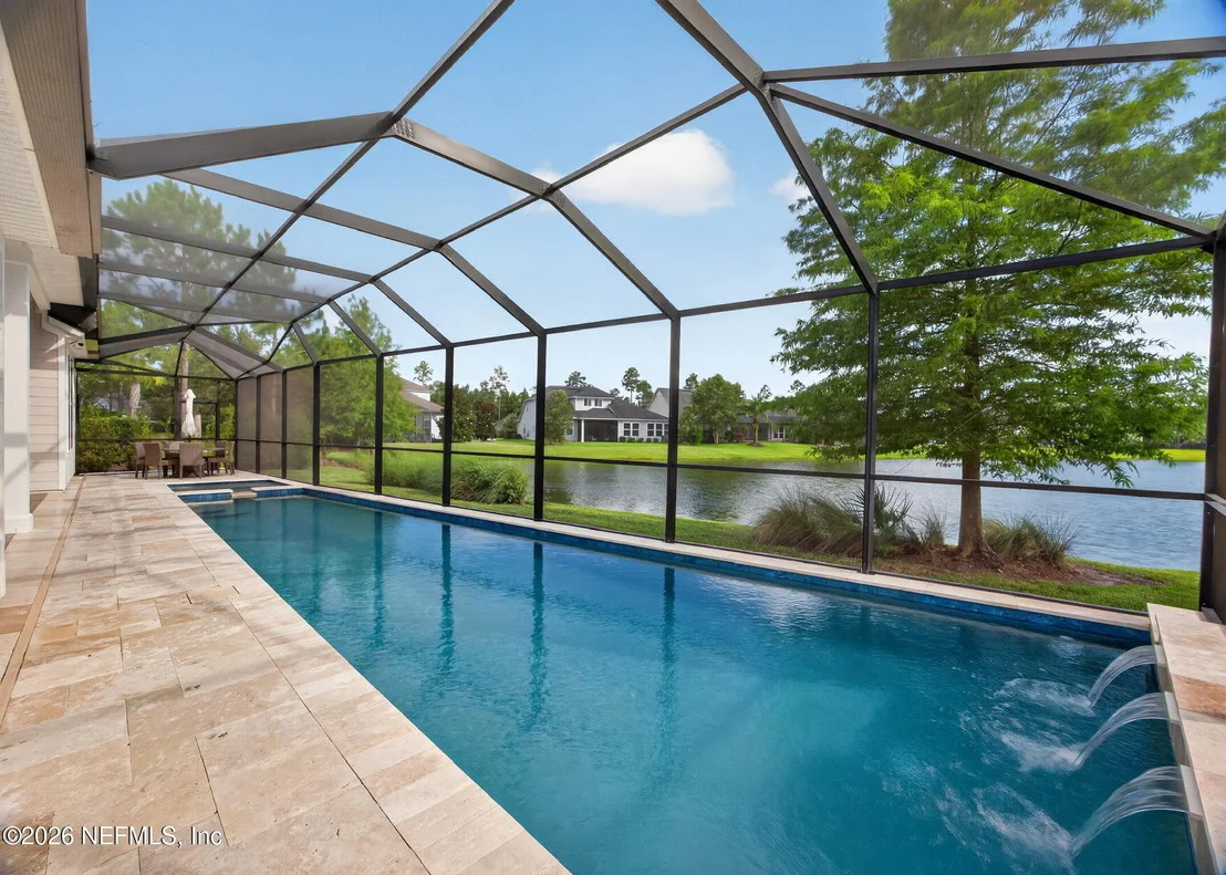 Photo of 1026 GLENNEYRE Circle