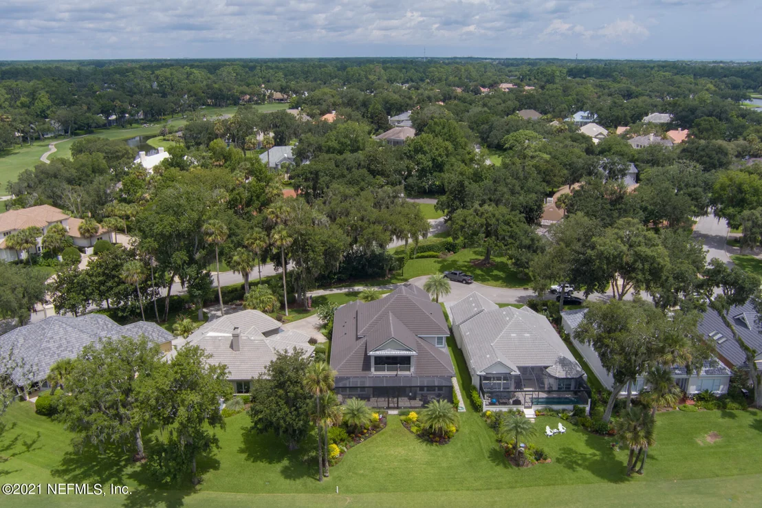 Photo of 236 LAUREL Lane