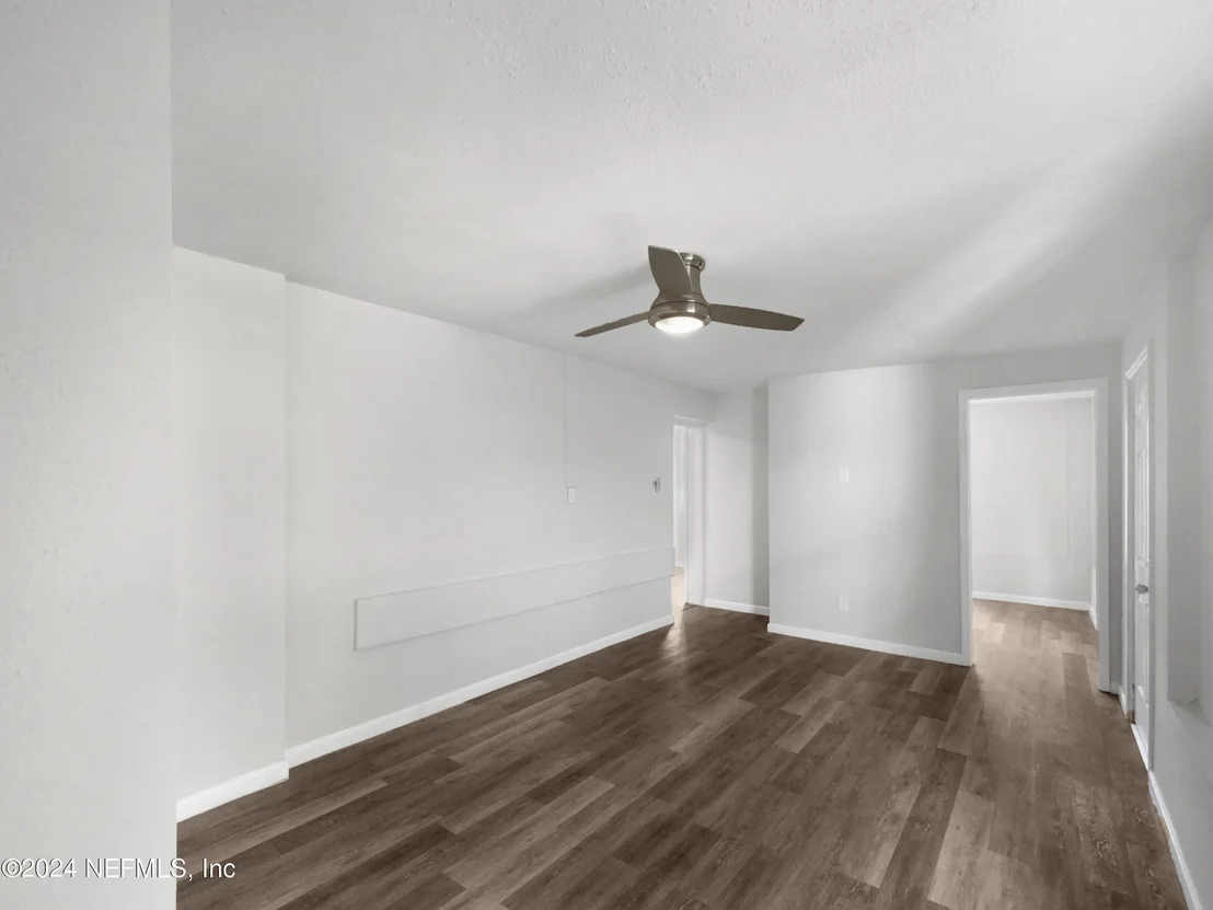 Photo of 6837 PERRY Street
