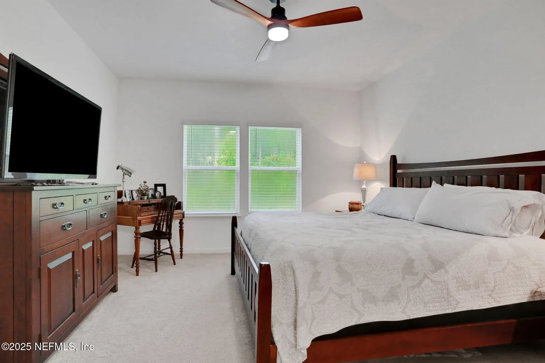 Photo of 75610 PONDSIDE Lane