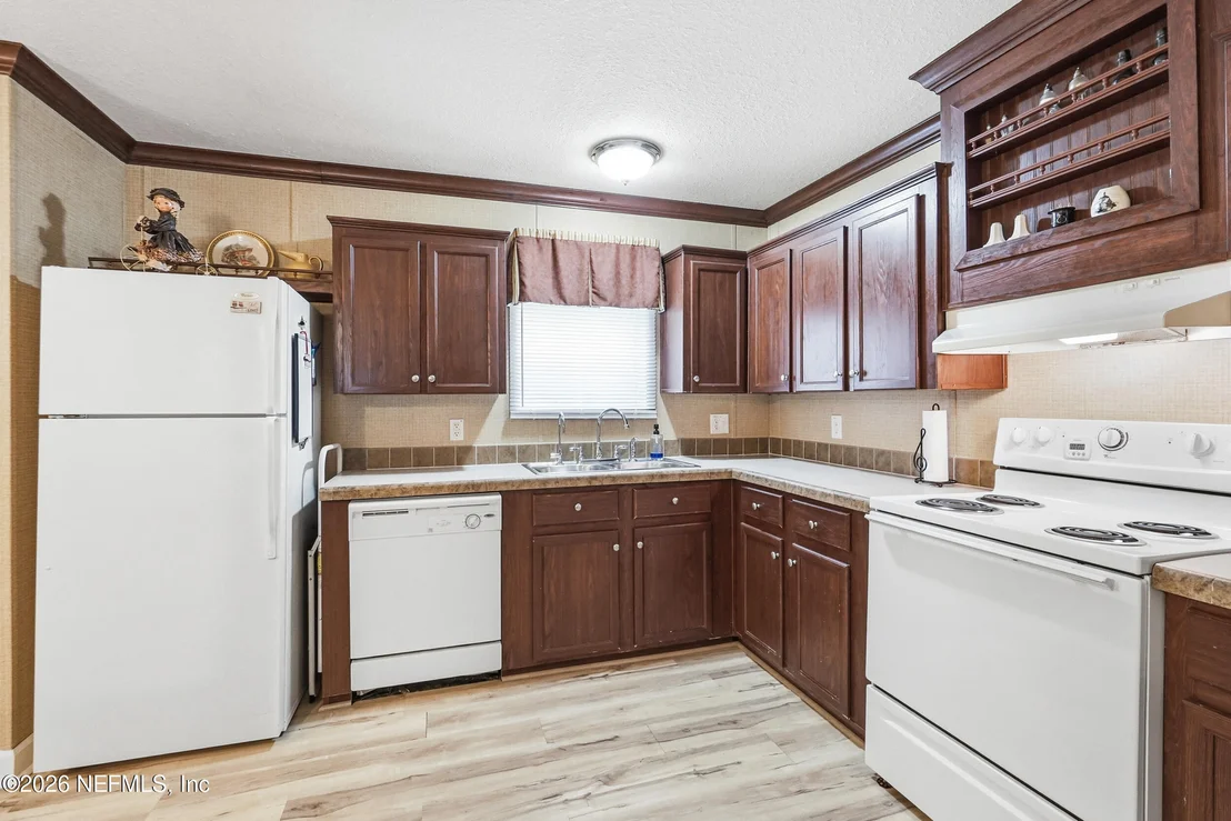 Photo of 2219 GLEN GARDNER Drive