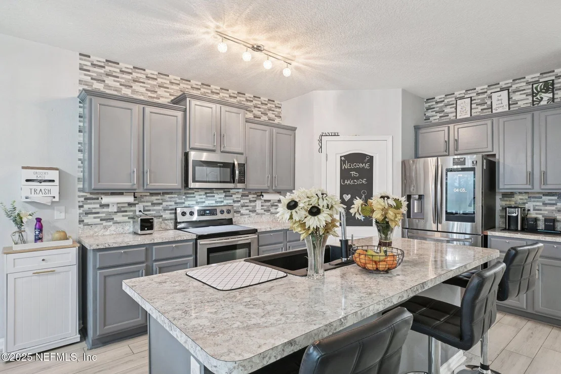Photo of 6787 SANDLE Drive