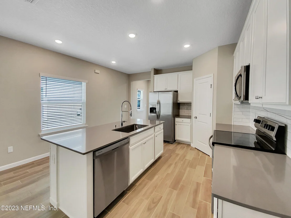 Photo of 6203 LONGLEAF BRANCH Drive