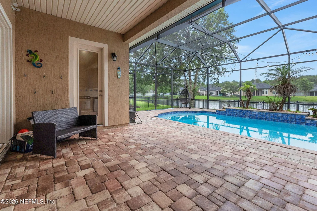Photo of 137 ELLSWORTH Circle